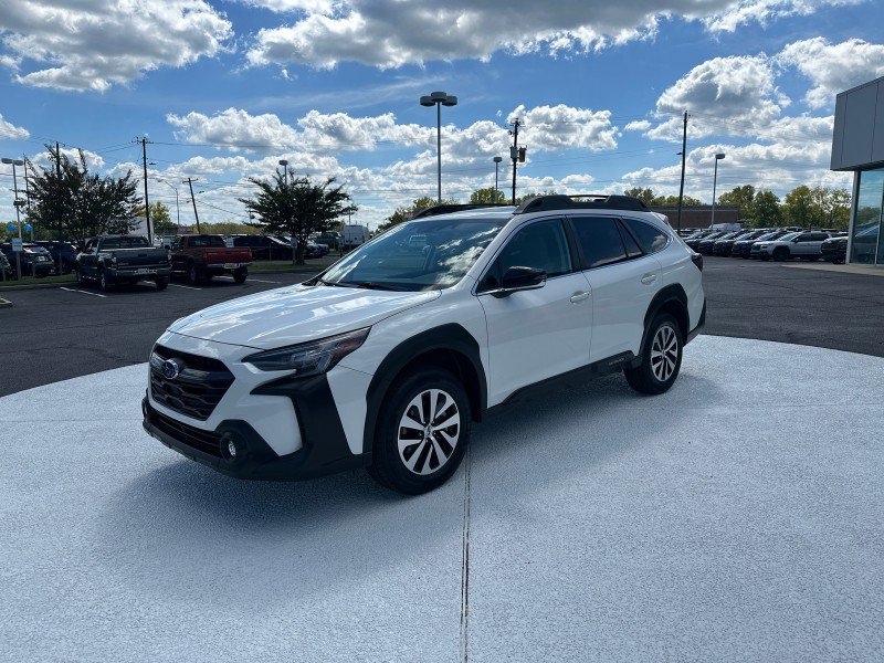 Certified 2024 Subaru Outback Premium AWD/4WD image 3