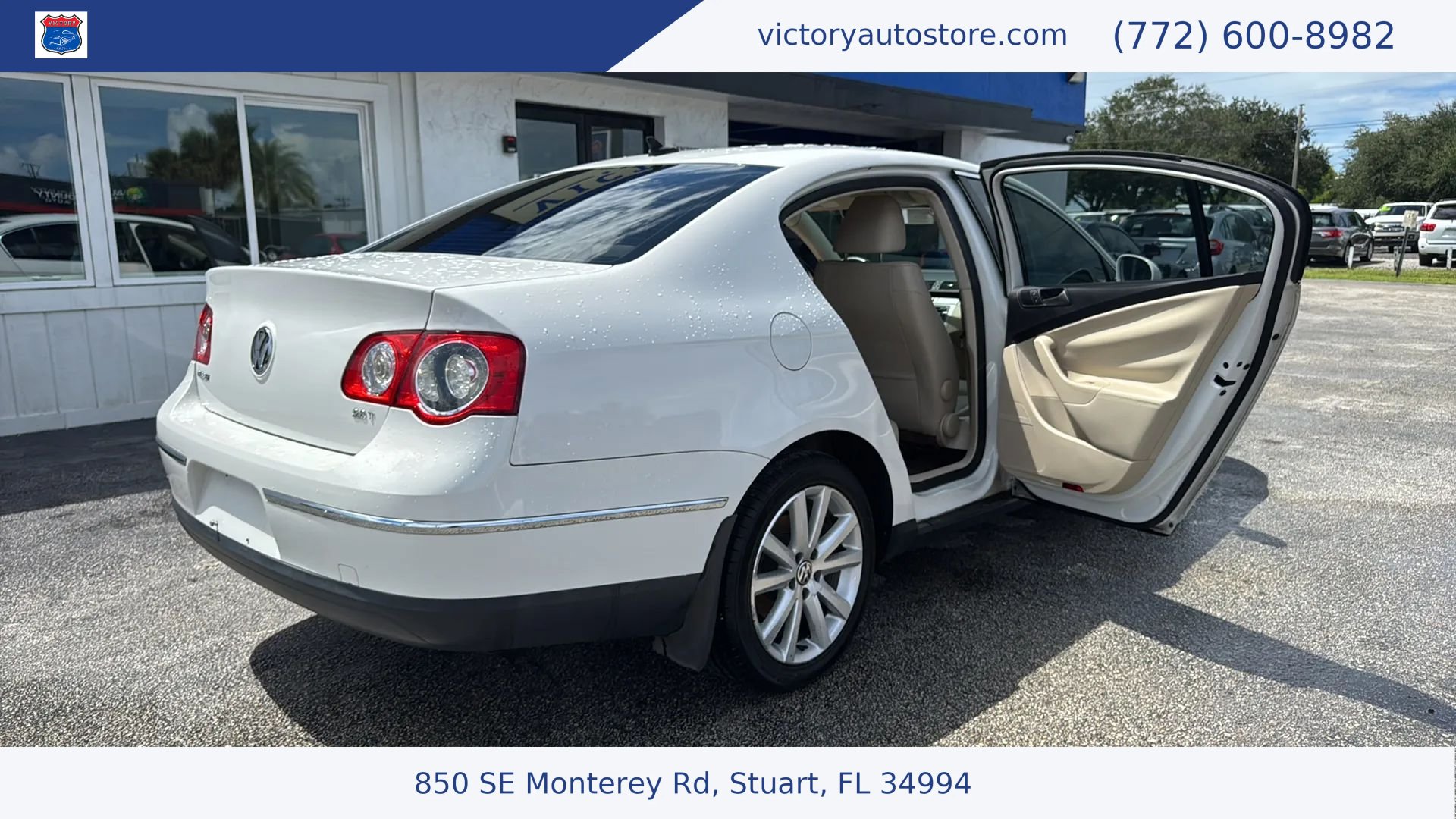 Used 2010 Volkswagen Passat Komfort FWD image 18