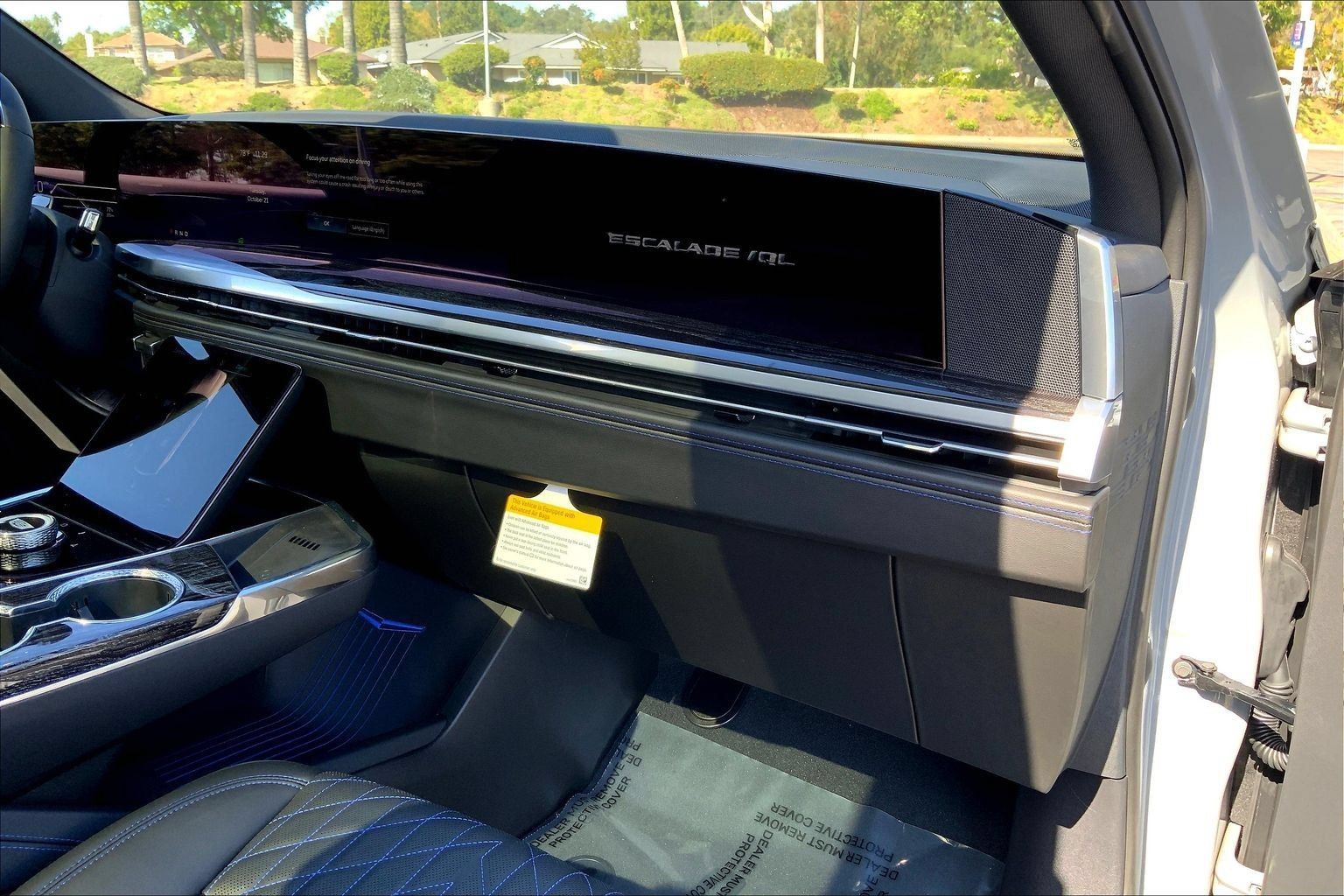 New 2026 Cadillac Escalade IQL Luxury AWD/4WD image 33