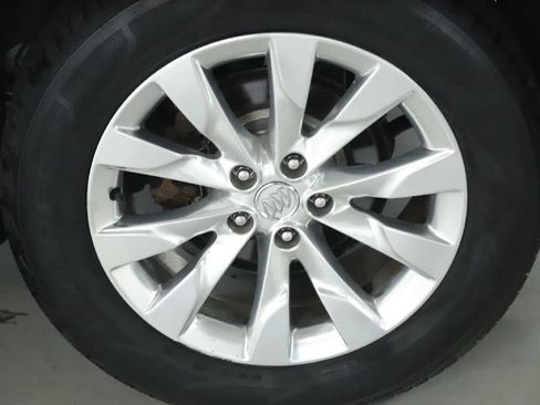 Used 2017 Buick Envision Essence AWD/4WD image 40
