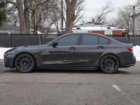 Used 2022 BMW M3 Competition w/ M Carbon Exterior Package image 20