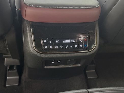 Certified 2026 INFINITI QX80 Autograph w/ Premium Cargo Package image 32