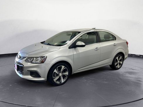 Certified 2018 Chevrolet Sonic Premier FWD image 2