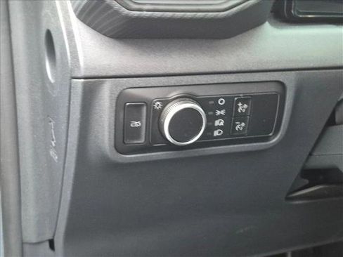 Used 2024 Ford Mustang GT RWD image 11