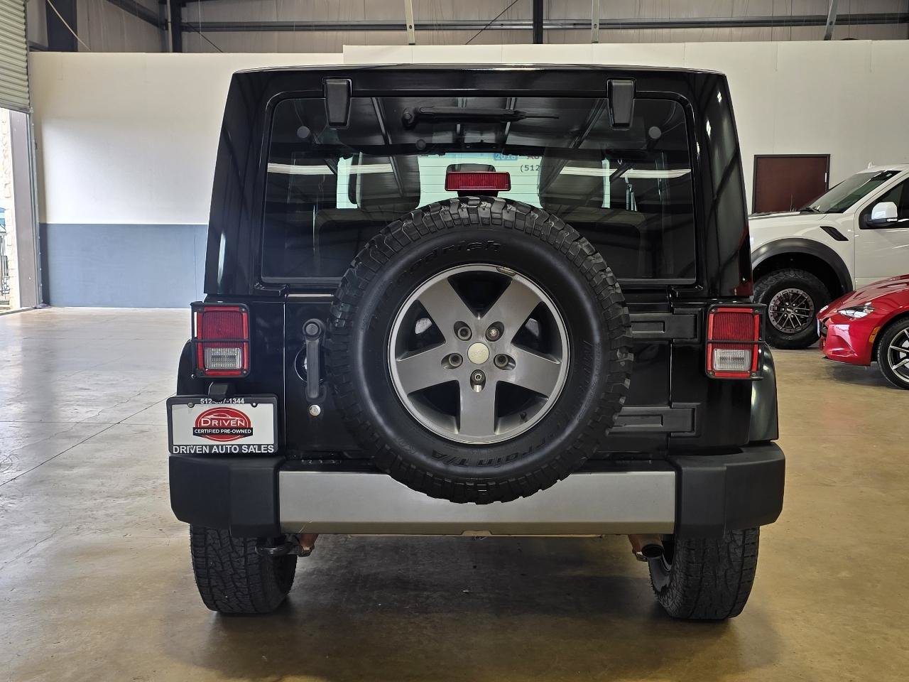 Used 2011 Jeep Wrangler Sport AWD/4WD image 6