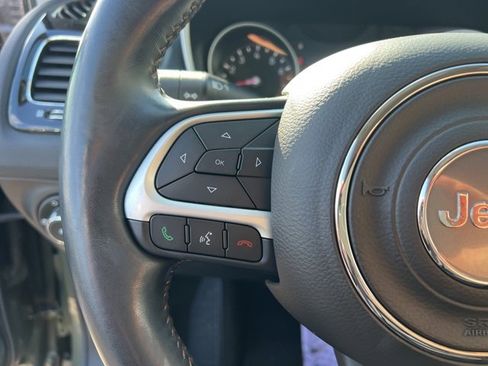 Used 2020 Jeep Compass Limited image 24