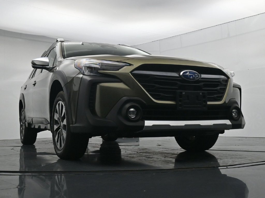 Used 2024 Subaru Outback Touring XT AWD/4WD image 18