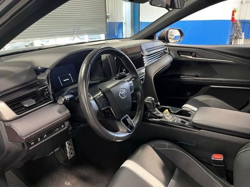 Used 2025 Toyota Camry SE FWD image 22