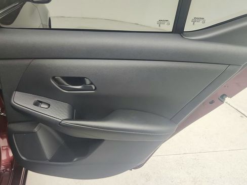 Used 2024 Nissan Sentra SV image 31