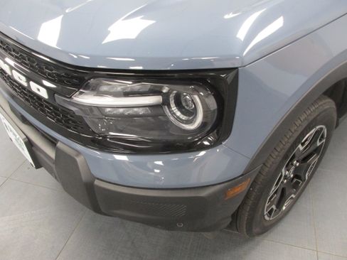 Used 2025 Ford Bronco Sport Outer Banks w/ Outer Banks Tech Package+ image 9