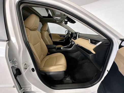 Certified 2023 Toyota RAV4 XLE Premium image 28