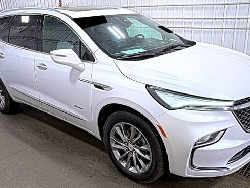 Used 2022 Buick Enclave Avenir w/ Trailering Package, 5000 lbs. AWD/4WD image 4