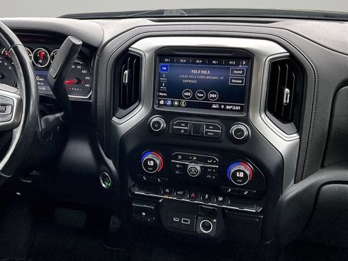 Used 2019 Chevrolet Silverado 1500 LT w/ All-Star Edition AWD/4WD image 7