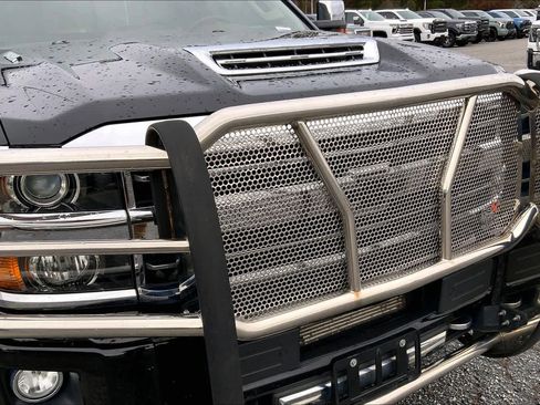 Used 2018 Chevrolet Silverado 3500 High Country w/ Duramax Plus Package image 29