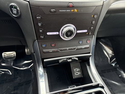 Used 2020 Ford Edge ST w/ Equipment Group 401A image 31