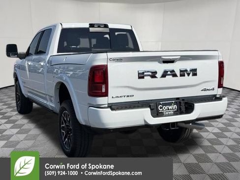 Used 2025 RAM 2500 Limited AWD/4WD image 17