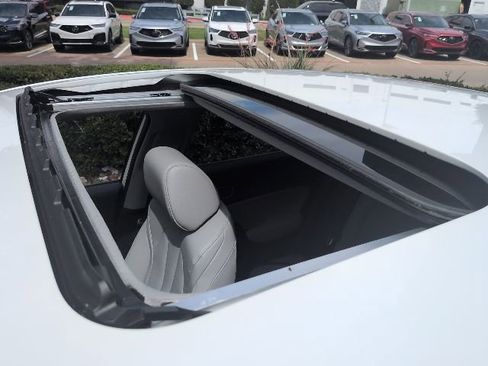 Used 2024 Acura Integra FWD image 11