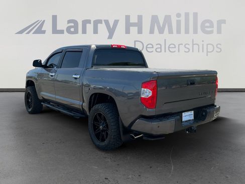 Used 2015 Toyota Tundra Limited w/ Limited Premium Package AWD/4WD image 3