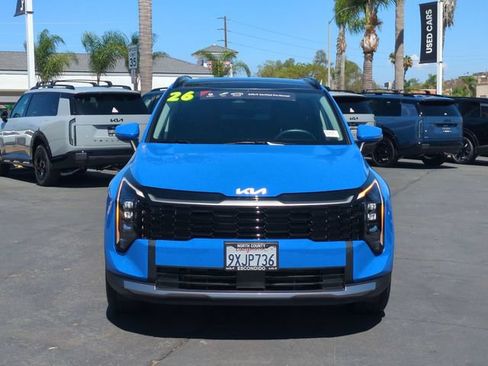 Certified 2026 Kia Sportage EX w/ EX Panorama Roof Package FWD image 8