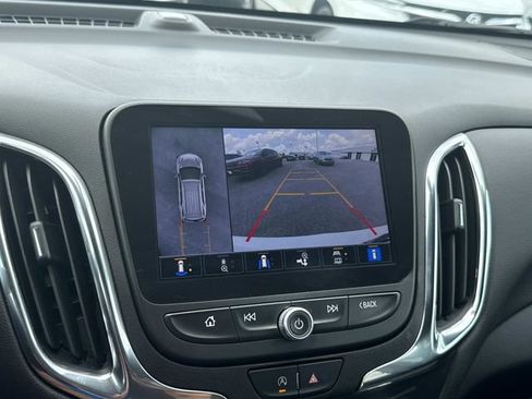 Used 2024 Chevrolet Equinox LT FWD image 35