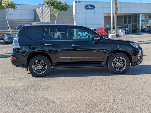 Used 2016 Lexus GX 460 w/ Premium Package image 7