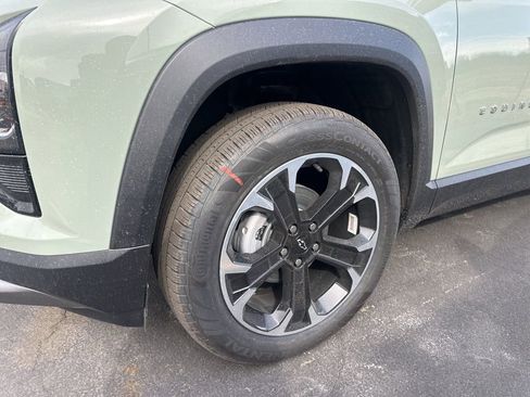 New 2026 Chevrolet Equinox LT image 16