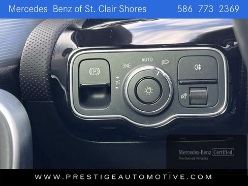 Used 2022 Mercedes-Benz A 220 4MATIC image 32