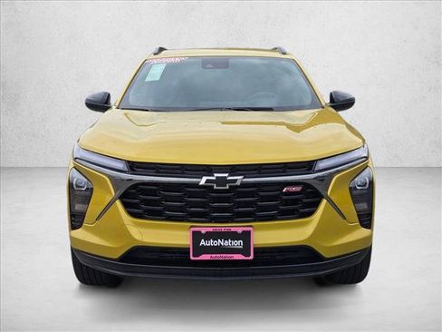 New 2025 Chevrolet Trax RS w/ Driver Confidence Package image 6