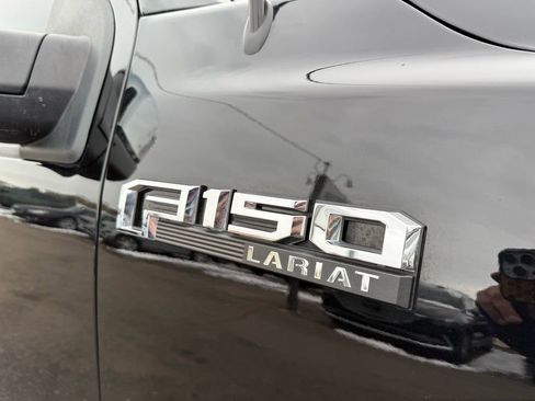 Used 2019 Ford F150 Lariat image 9