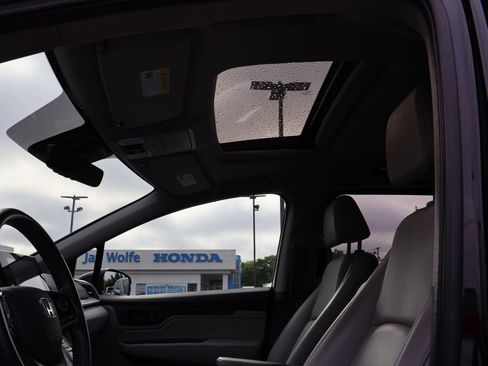 Used 2019 Honda Odyssey EX-L image 10