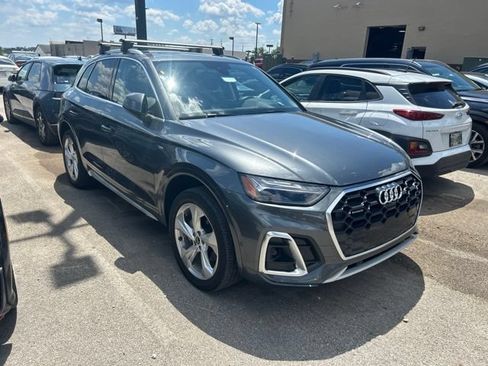 Used 2022 Audi Q5 2.0T Prestige w/ Prestige Package AWD/4WD image 5