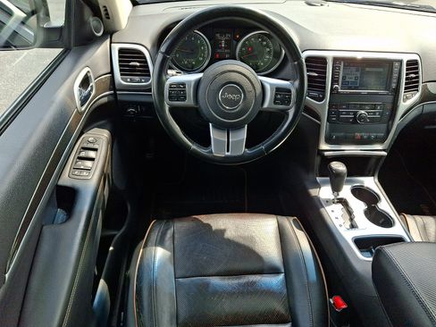 Used 2011 Jeep Grand Cherokee 70th Anniversary AWD/4WD image 11