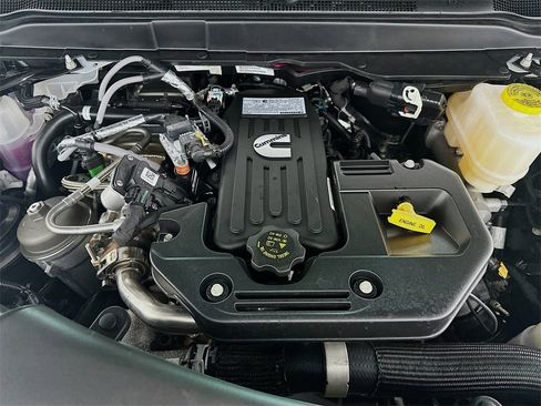 New 2026 RAM 5500 Tradesman image 17