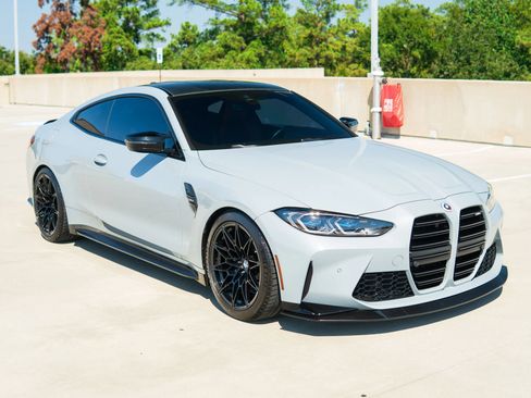 Used 2022 BMW M4 Coupe image 15