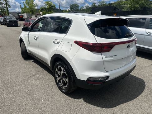 Used 2020 Kia Sportage LX w/ LX Popular Package AWD/4WD image 5