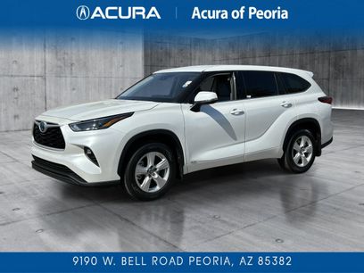 Used 2022 Toyota Highlander LE
