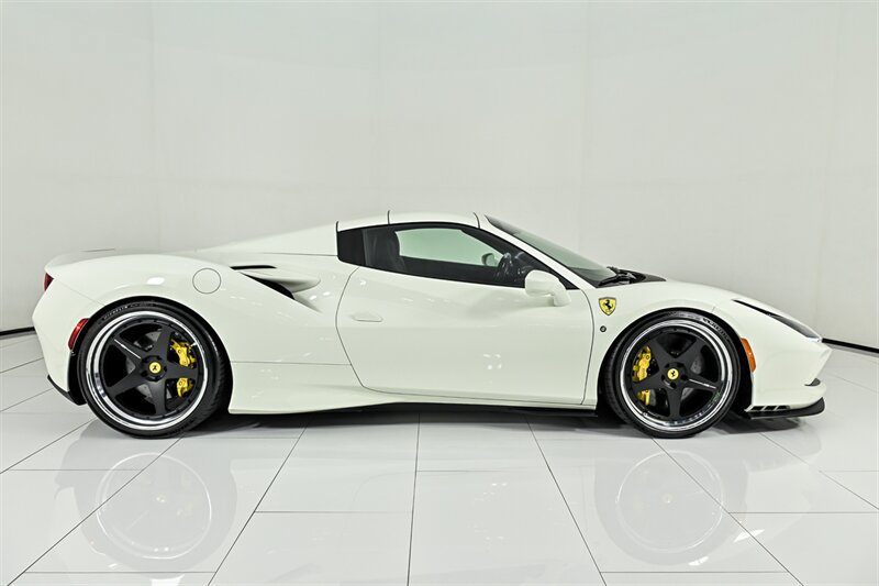 Used 2022 Ferrari F8 Tributo RWD image 23