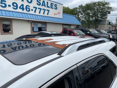 Used 2015 Chevrolet Equinox LTZ image 8