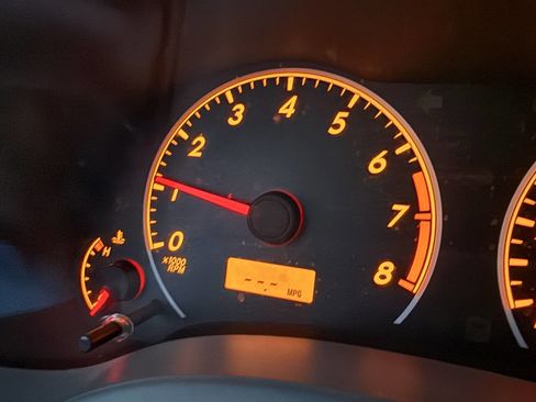 Used 2009 Toyota Corolla LE image 25