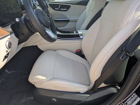 Used 2023 Mercedes-Benz C 300 4MATIC Sedan image 17