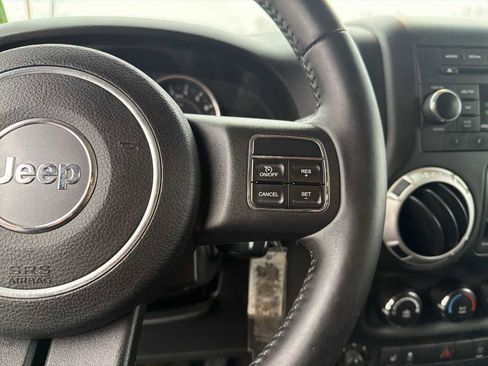 Used 2014 Jeep Wrangler Unlimited Sahara w/ Dual Top Group image 26