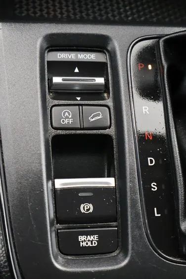 Used 2025 Honda CR-V LX image 30