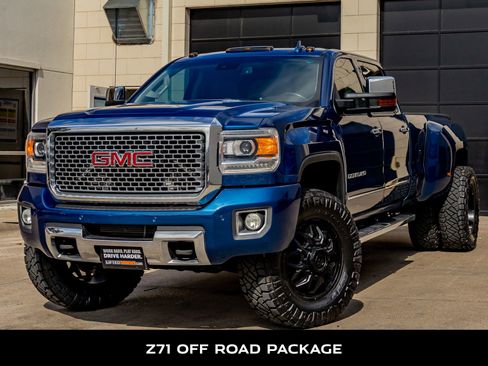Used 2015 GMC Sierra 3500 Denali w/ Duramax Plus Package image 5