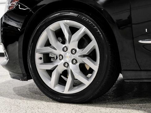 Used 2018 Chevrolet Impala Premier FWD image 65