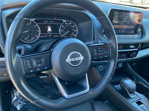 Certified 2023 Nissan Rogue SL image 12