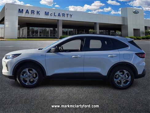 New 2026 Ford Escape ST-Line w/ Cold Weather Package image 4