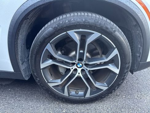 Used 2019 BMW X5 xDrive40i w/ Convenience Package image 3