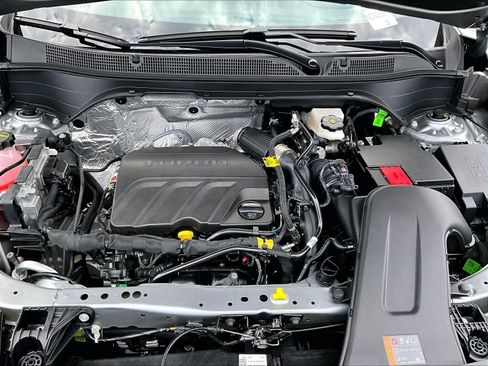 New 2026 Chevrolet Trax RS w/ Driver Confidence Package FWD image 16