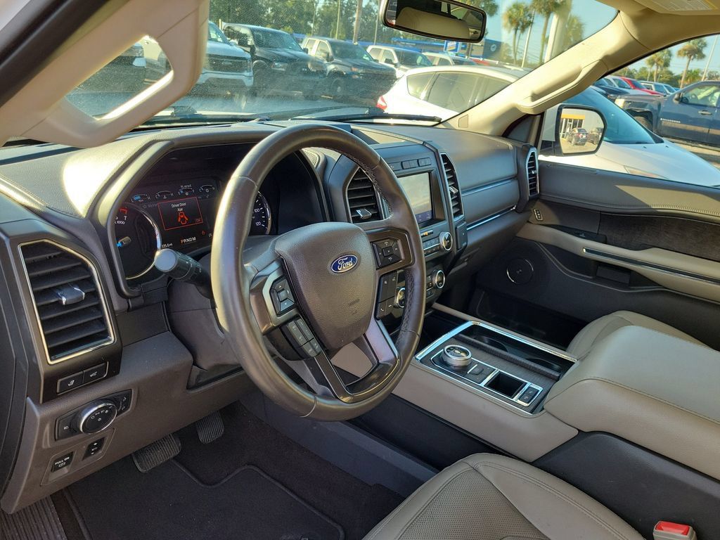 Used 2021 Ford Expedition Limited RWD image 25