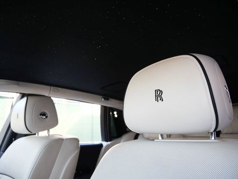 Certified 2018 Rolls-Royce Phantom Sedan image 10